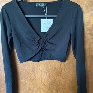 Elegant Black Long Sleeve Crop Top